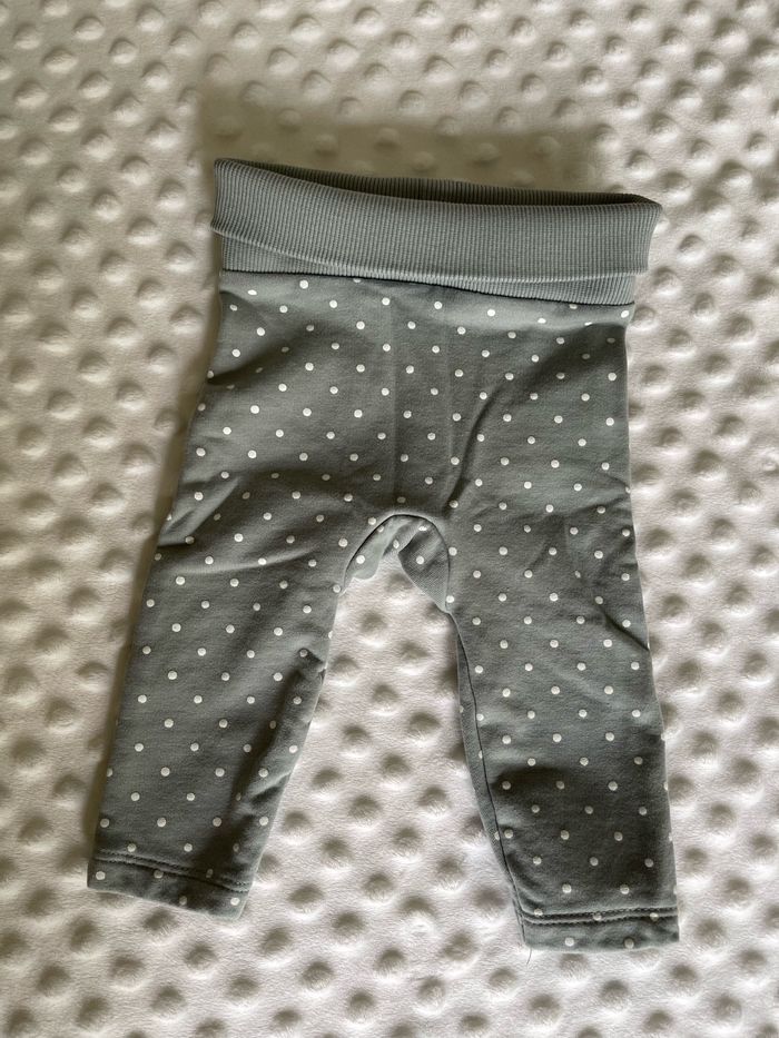 Ensemble kaki à pois pour bébé - photo numéro 4
