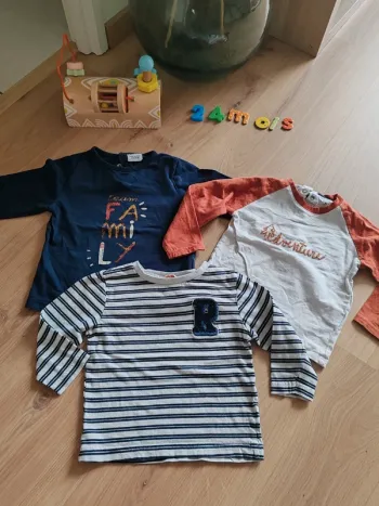 Lot t-shirt 24 mois
