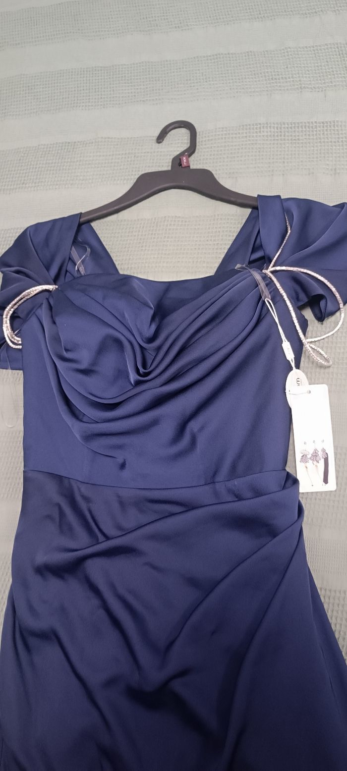 robe de soirée bleu nuit - photo numéro 6