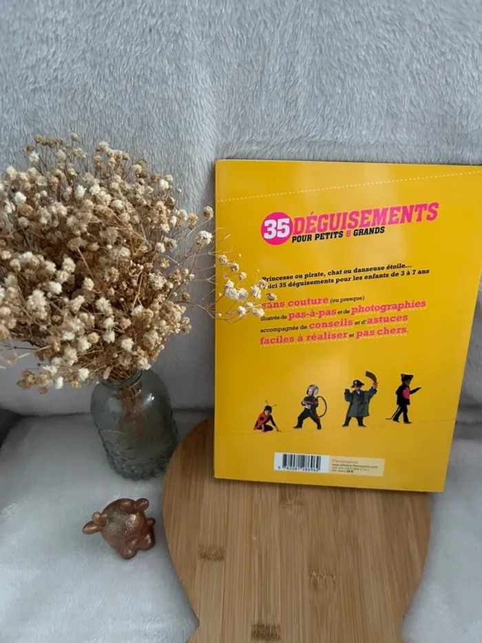Livre 35 activités: déguisements pour petits et grands - photo numéro 2