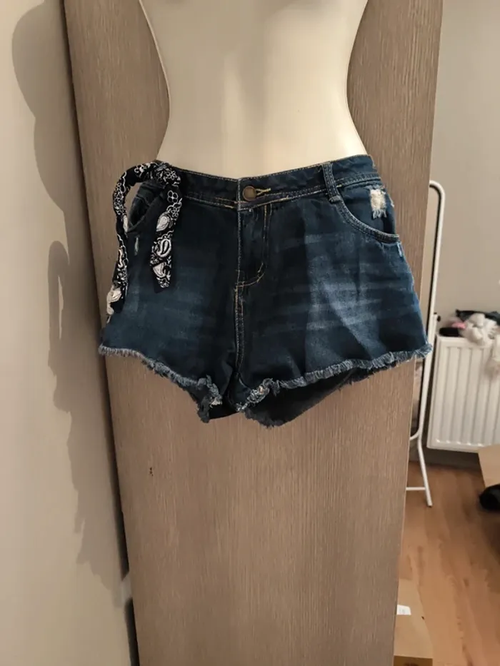 Short court taille 40