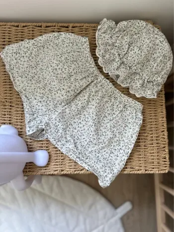 Short et chapeau Kiabi