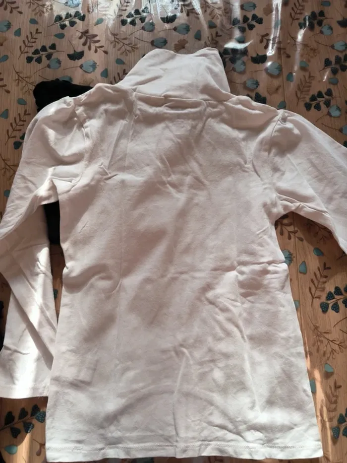 Lot t-shirt 8 ans - photo numéro 7