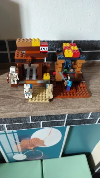 LEGO Minecraft - Le Poste de Commerce (21167