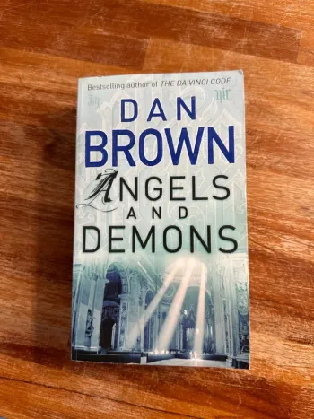 Livre angels and demons