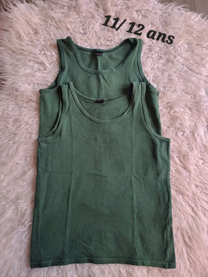 Débardeur/ Marcel / maillot de corps zeeman 11/12 ans