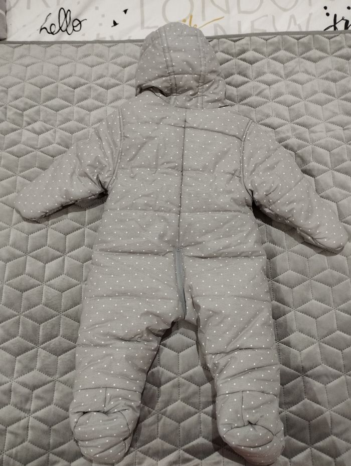 Combinaison d'hiver pour bébé - photo numéro 3