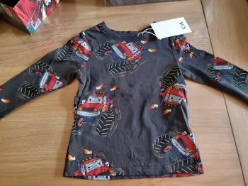 Tee-shirt ML C&A 2 ans tout neuf