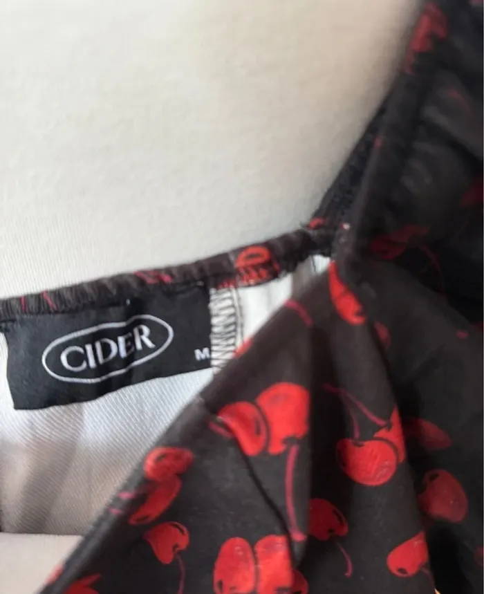 Robe cerise M/38 - photo numéro 2