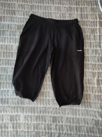 Pantacourt short bermuda sport noir Reebok taille 38