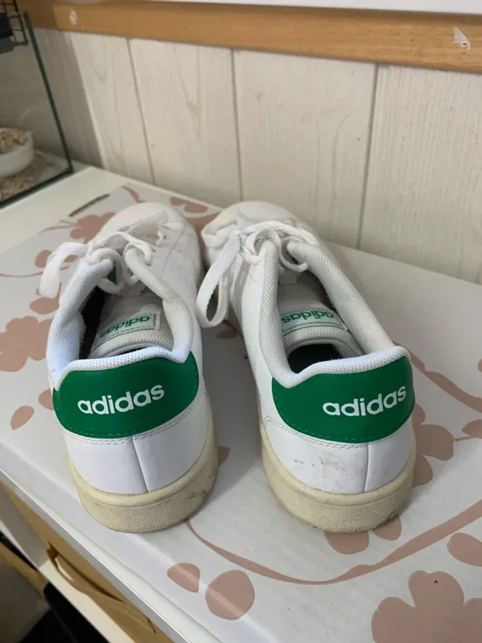 Baskets basses adidas femme 38,5