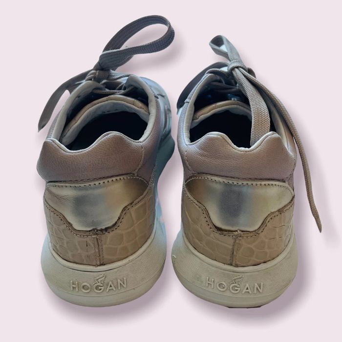 Véritables Hogan en cuir beige et doré - photo numéro 4