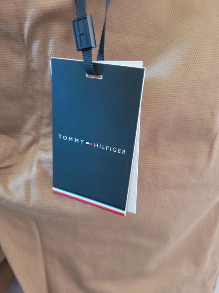 Pantalon chino taille 30W/34L Tommy Hilfiger neuf avec étiquette - photo numéro 4