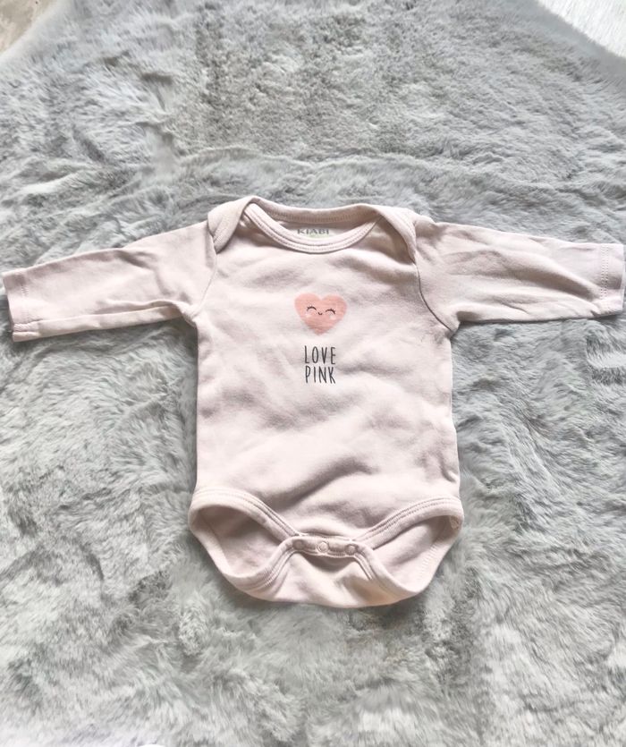 2 bodies roses ml 1 mois (Kiabi) - photo numéro 2