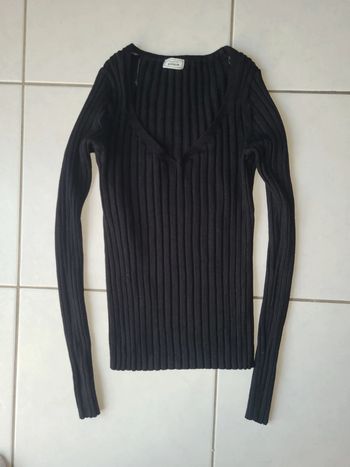 Pull fin côtelé noir