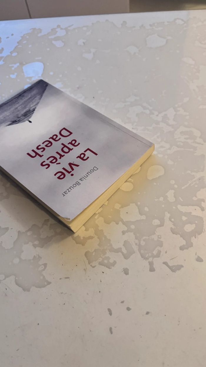 La vie après Daesh – Dounia Bouzar – Témoignages poignants – État très correct - photo numéro 4