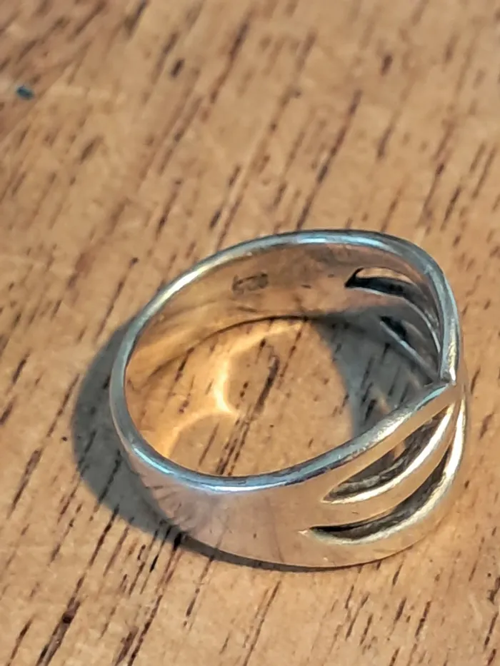 Magnifique bague ruban ajourée en argent - photo numéro 5