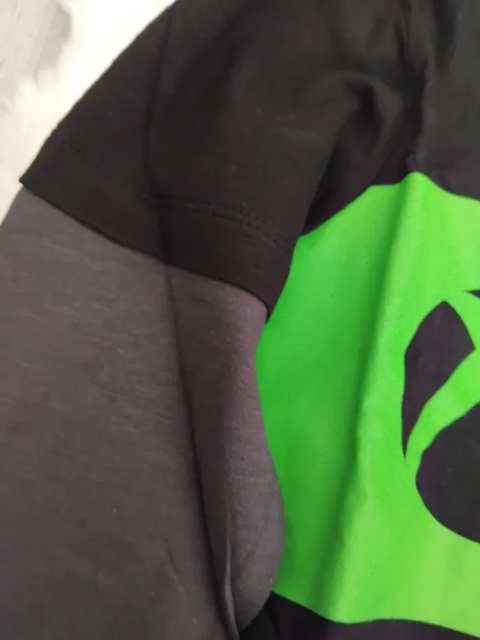 Tee-shirt manches longues, XBOX, 9 ans,neuf avec étiquettes - photo numéro 6