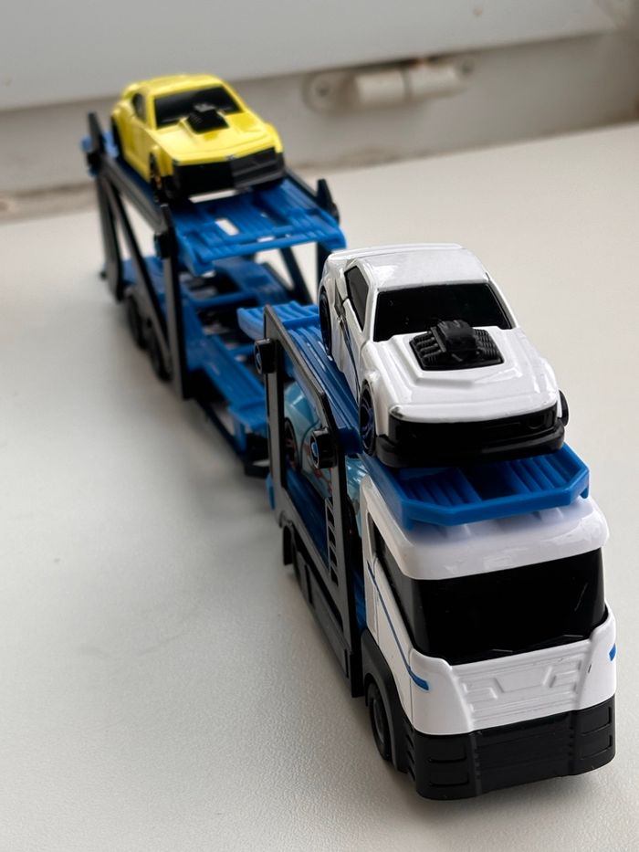 Camion dépanneur - dépanneuse avec véhicules - 3 voitures - photo numéro 3