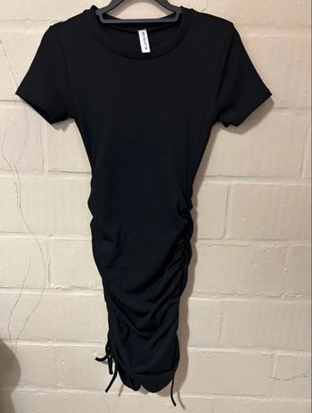 Robe noire moulante – New Collection – Taille unique - Neuve sans étiquette