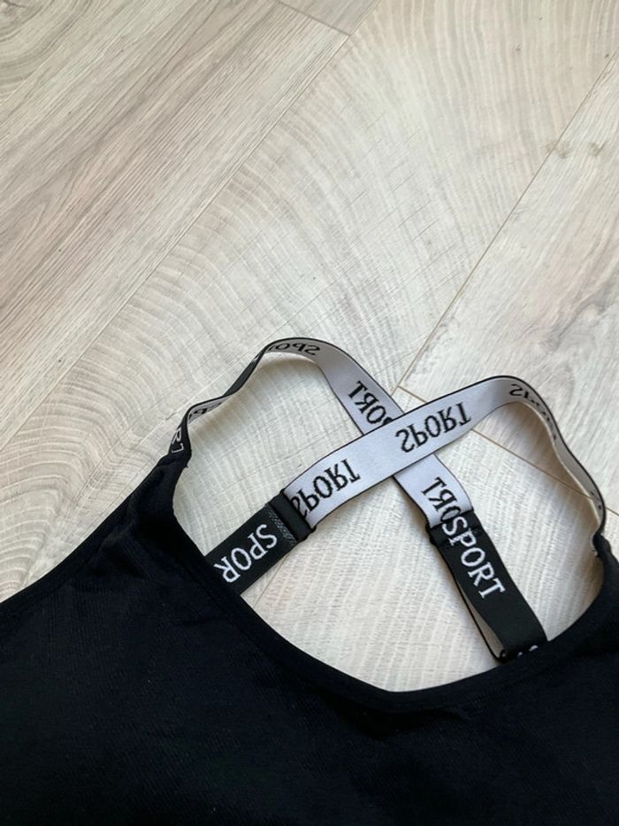 Brassière noire XXL sport maintien intermédiaire - photo numéro 3