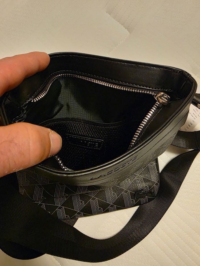 Sac à bandoulière Lacoste - photo numéro 8