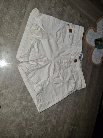 Short en jeans blanc