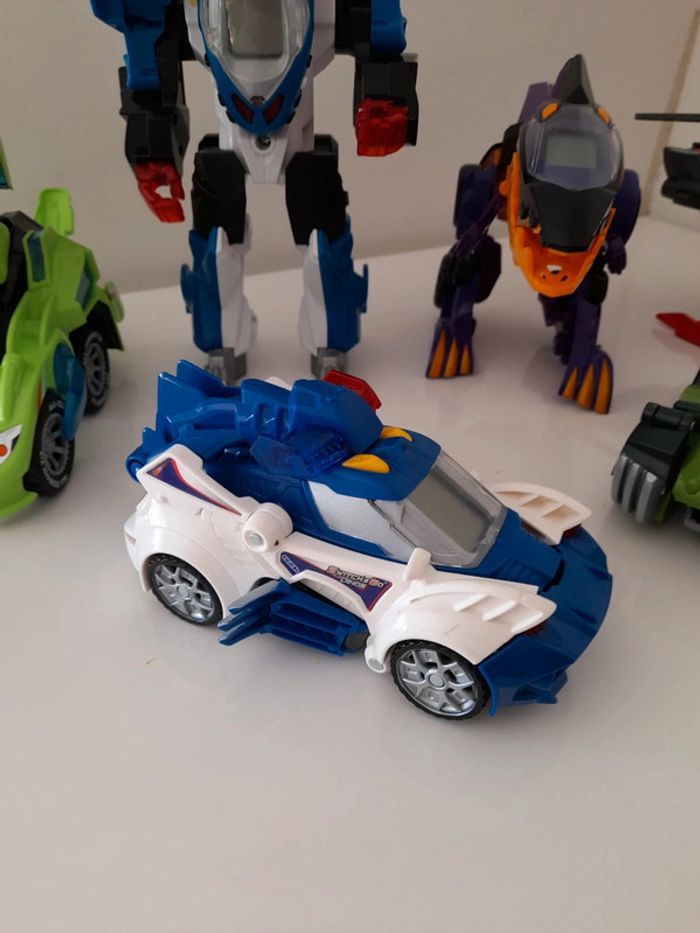 Dino Vtech - photo numéro 2