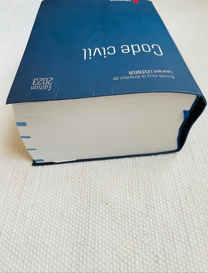 Code civil 2023 éditions LexisNexis surligné - très bon état - photo numéro 6