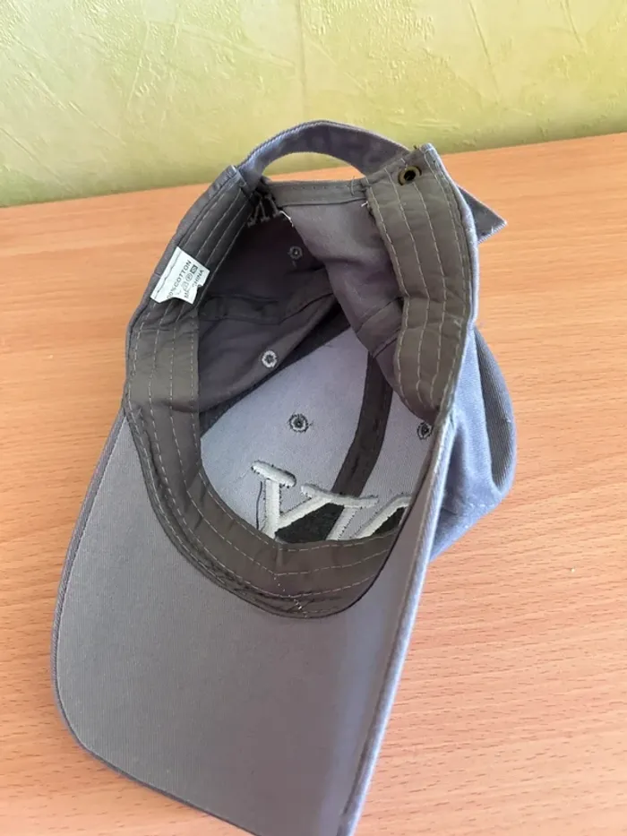 Casquette - photo numéro 2
