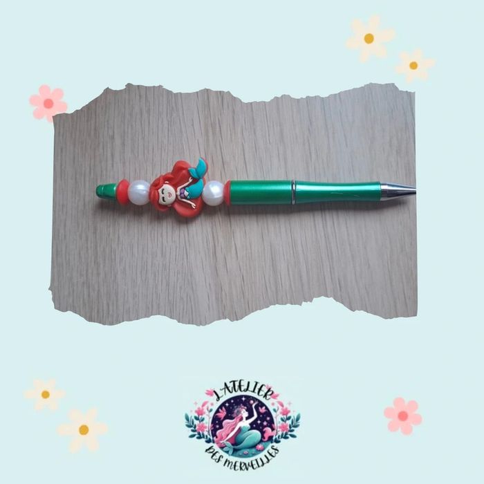 Bic avec perle en silicone disney fleure - photo numéro 12