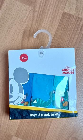 3 slips Mickey Mouse 7-8 ans