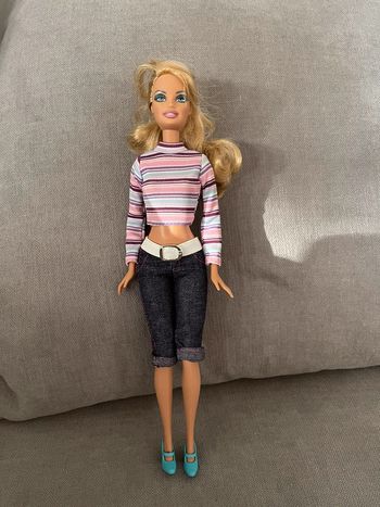 poupée Barbie moderne