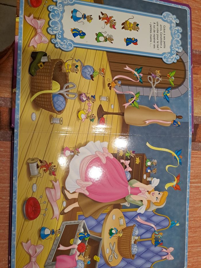 Livre cherche et trouve disney princesse - photo numéro 2