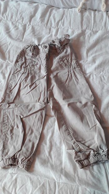 Pantalon fille beige 3 ans/94 cm