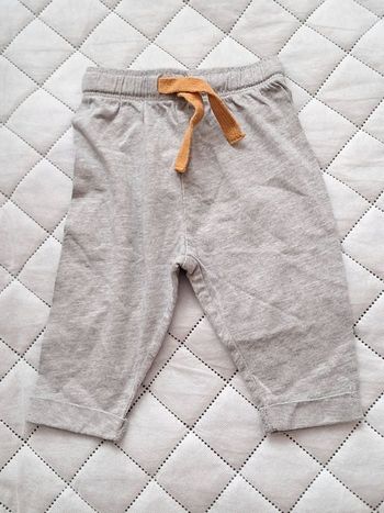 Pantalon fin gris 62cm