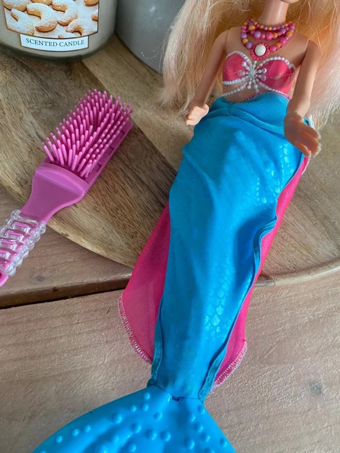 Barbie Sirène magique Mattel - photo numéro 2