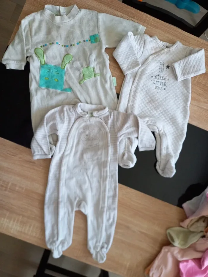 Lot 3 pyjamas Mixte 6 mois - photo numéro 2