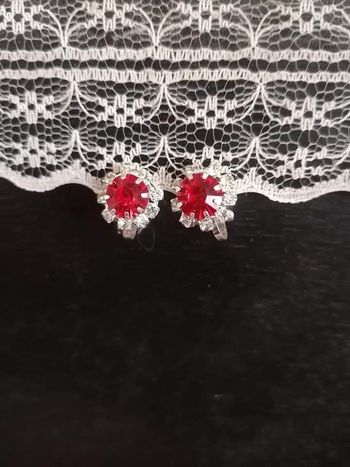 Boucles d'oreilles clip rouge