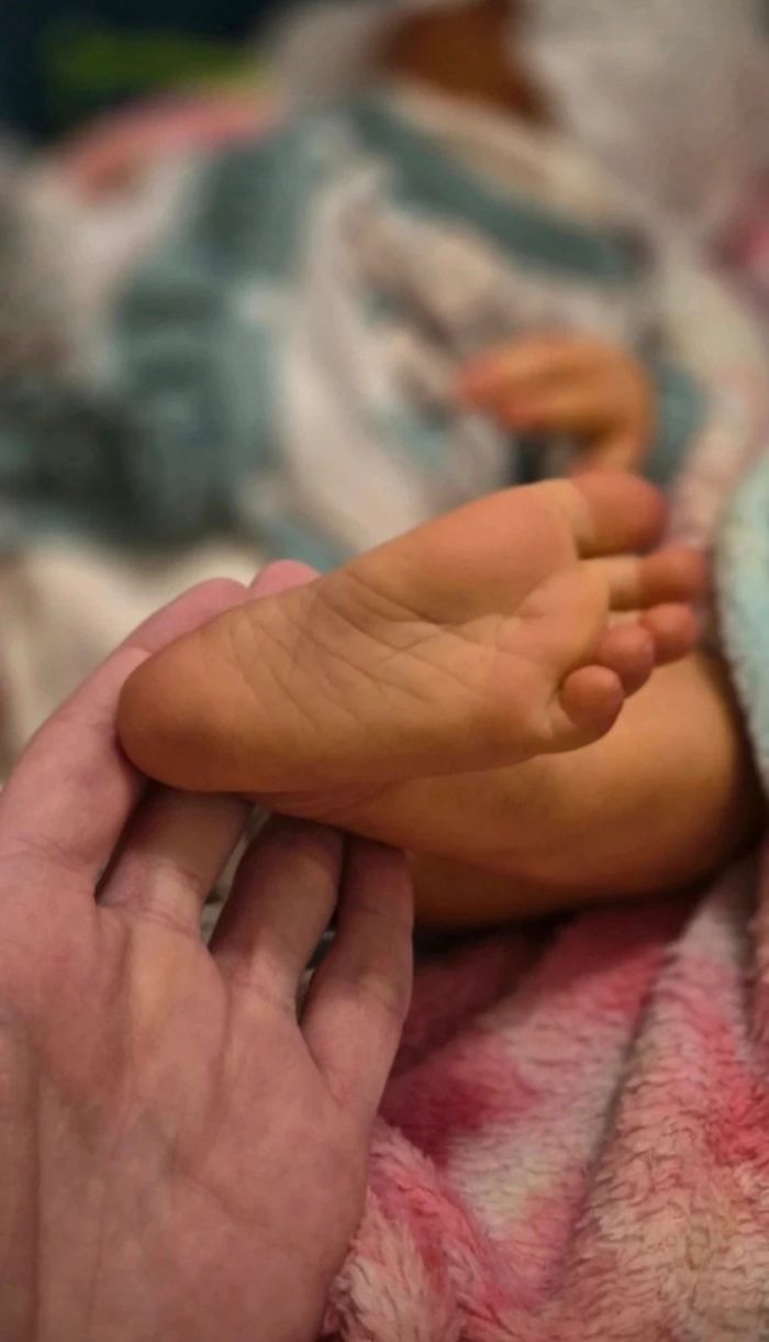 Reborn kit laura authentique - photo numéro 8