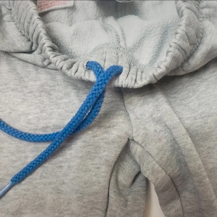 Jogging Adidas taille 3/4 ans - photo numéro 4