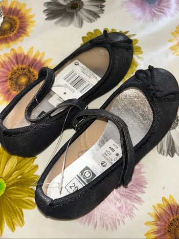 Les  chaussures fille 29