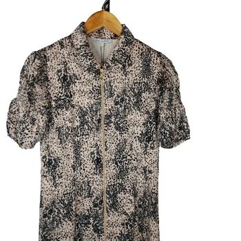 Robe lily and lionel