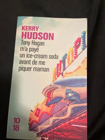 Tony Hogan m’a payé un ice-cre soda avant de me piquer mama