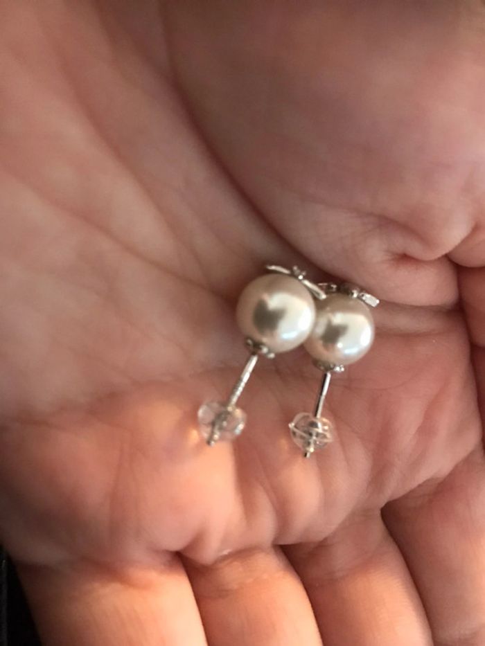 Boucle d’oreille perle abeille - photo numéro 2