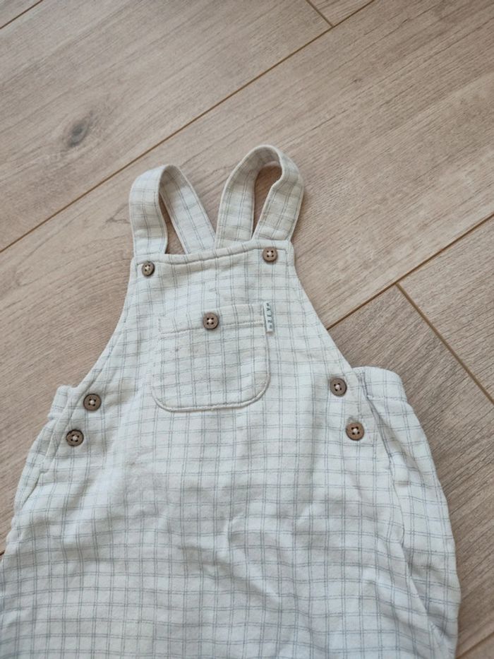 Salopette a carreaux 18 mois - photo numéro 4