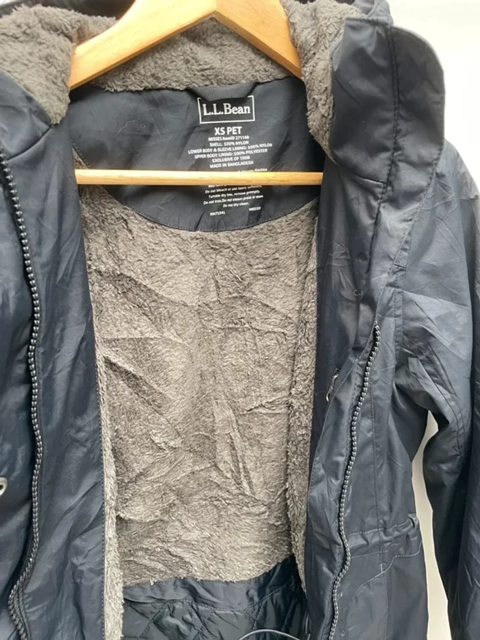 Black L.L. Bean coat Womens XS - photo numéro 7