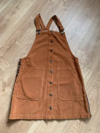 Robe à bretelles en velours Teddy Smith taille L en très bon état