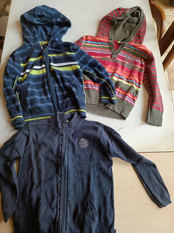 Gilets et pull
