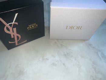 Boîtes Dior et YSL